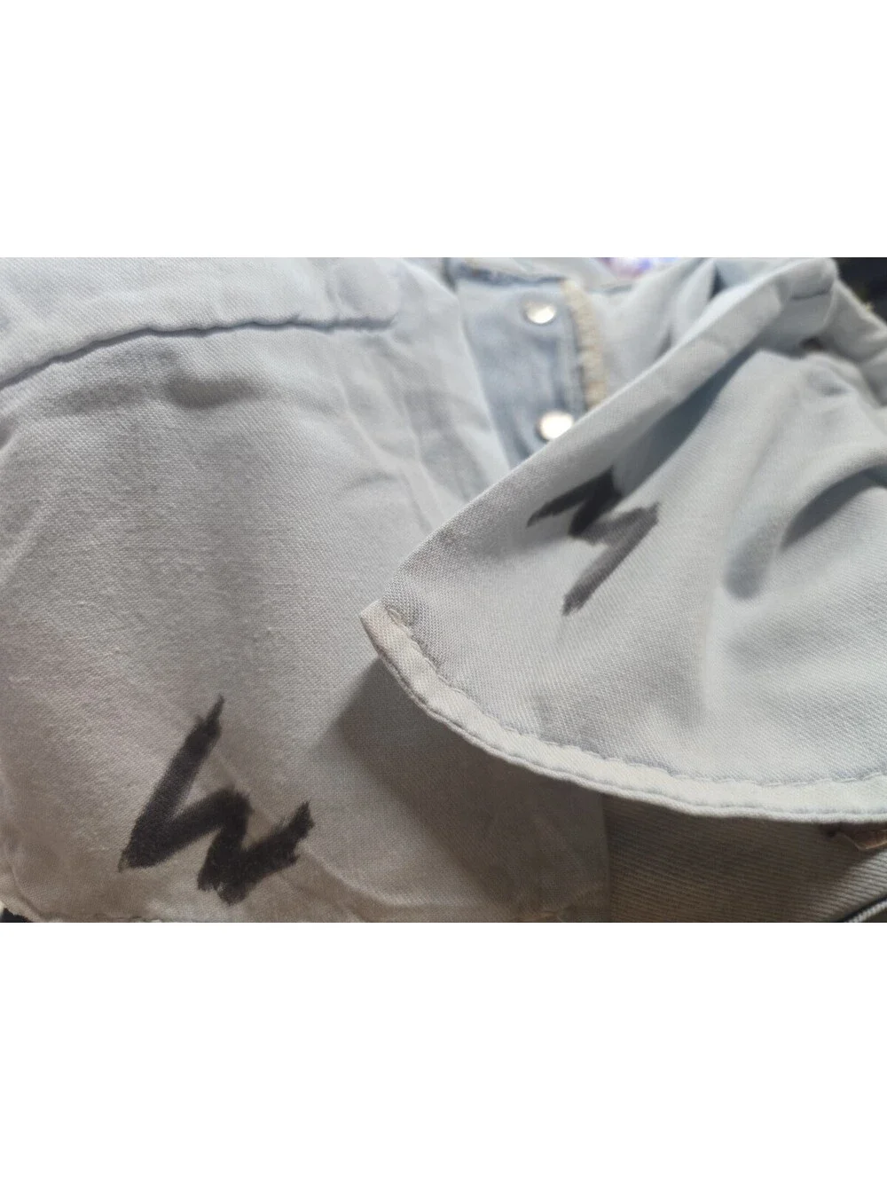 Vintage 90s Levis 501 Made in USA Denim Shorts Jorts Light Wash Men 34